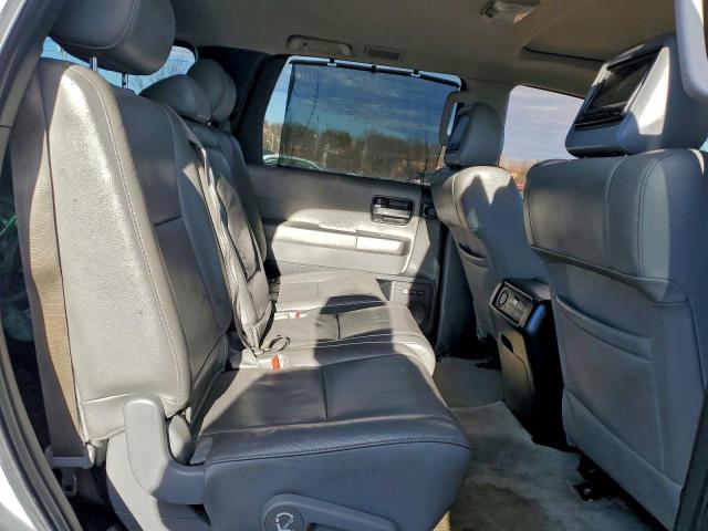 Toyota Sequoia Limited Image 3