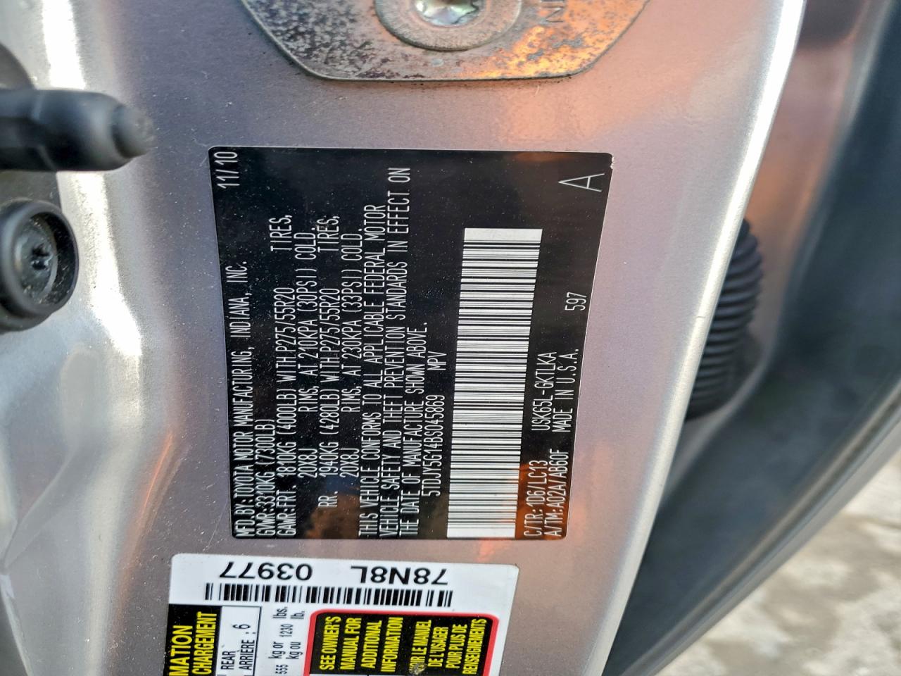 Toyota Sequoia Limited Image 6