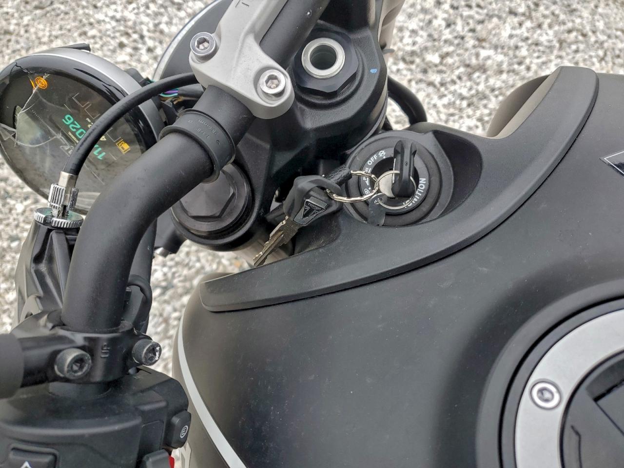 Triumph Motorcycle Trident 66 Image 3