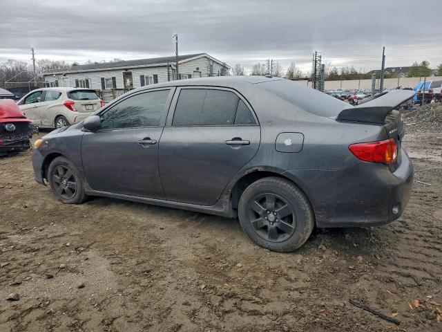 Toyota Corolla Base Image 2