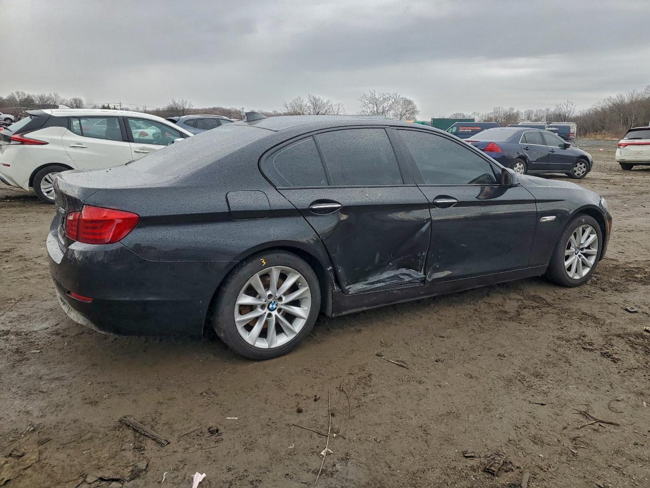 BMW 5 Series I Image 11