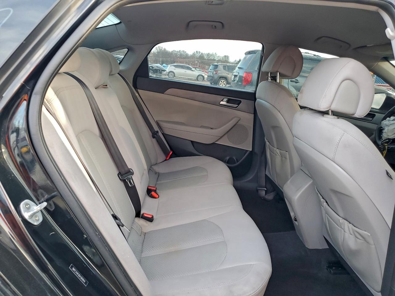 Hyundai SONATA Se Image 6