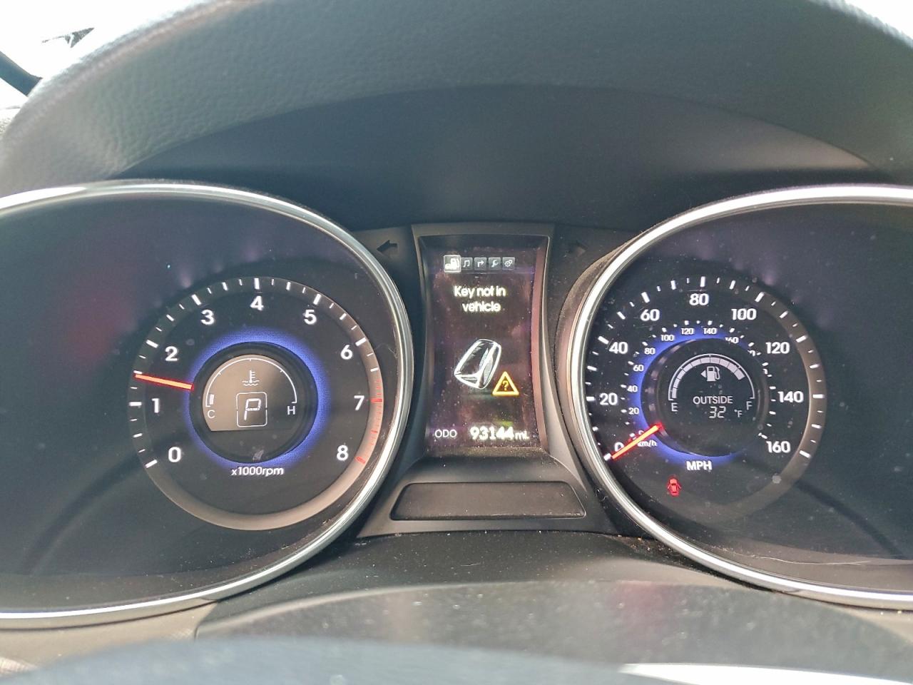 Hyundai SANTA FE Image 3