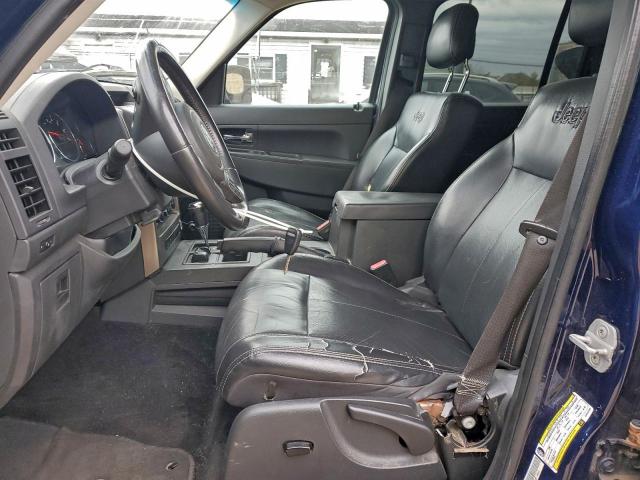 Jeep Liberty Sport Image 2