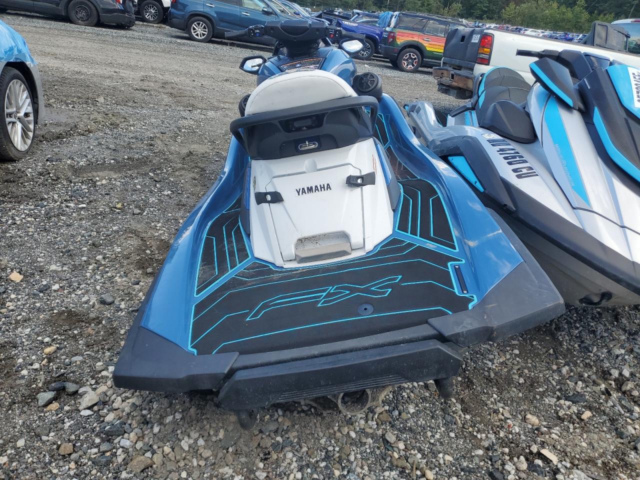 Yamaha Jetski Image 2