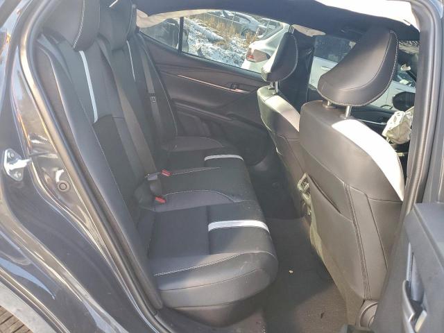 Toyota Camry Xse Image 10