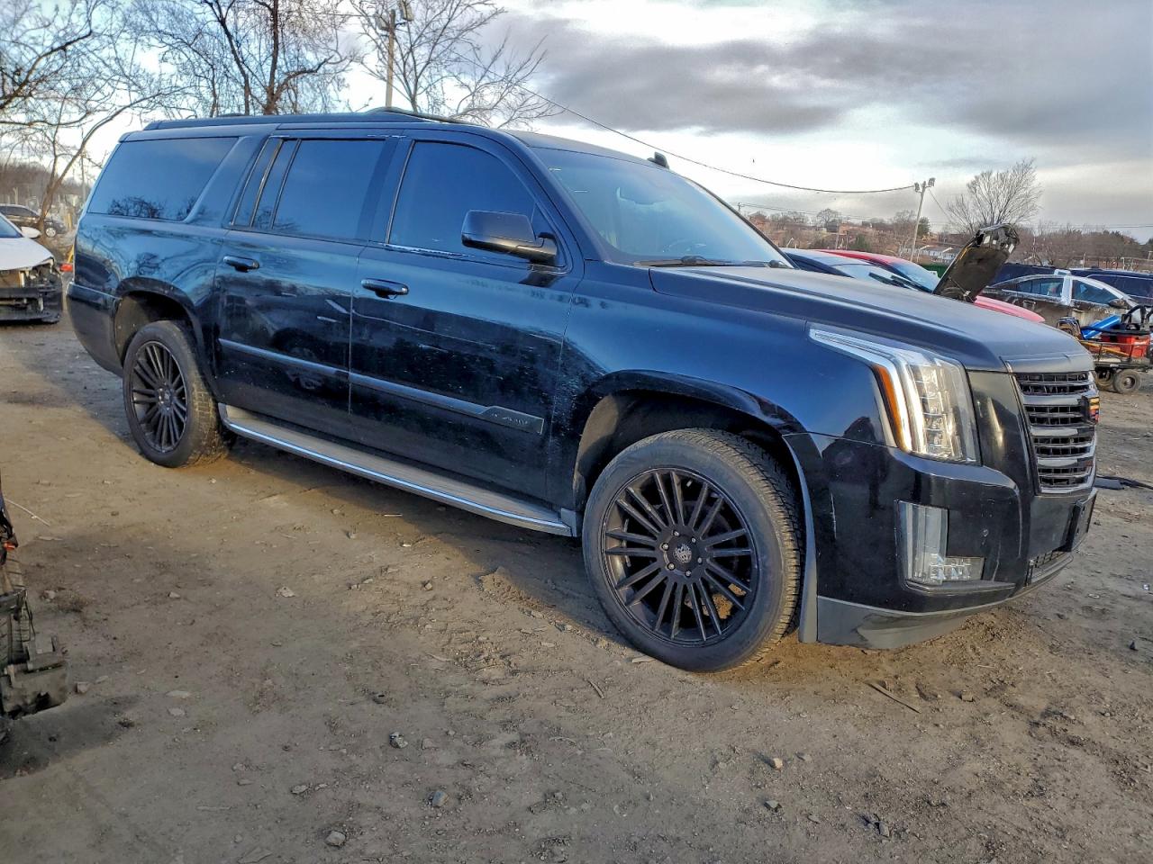 Cadillac Escalade Esv Luxury Image 4