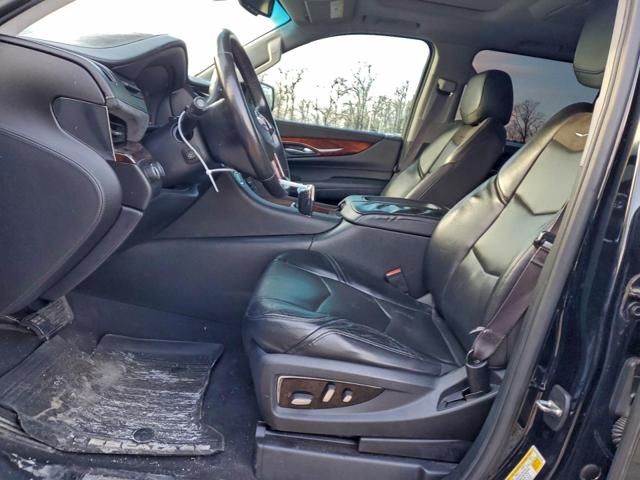 Cadillac Escalade Esv Luxury Image 3