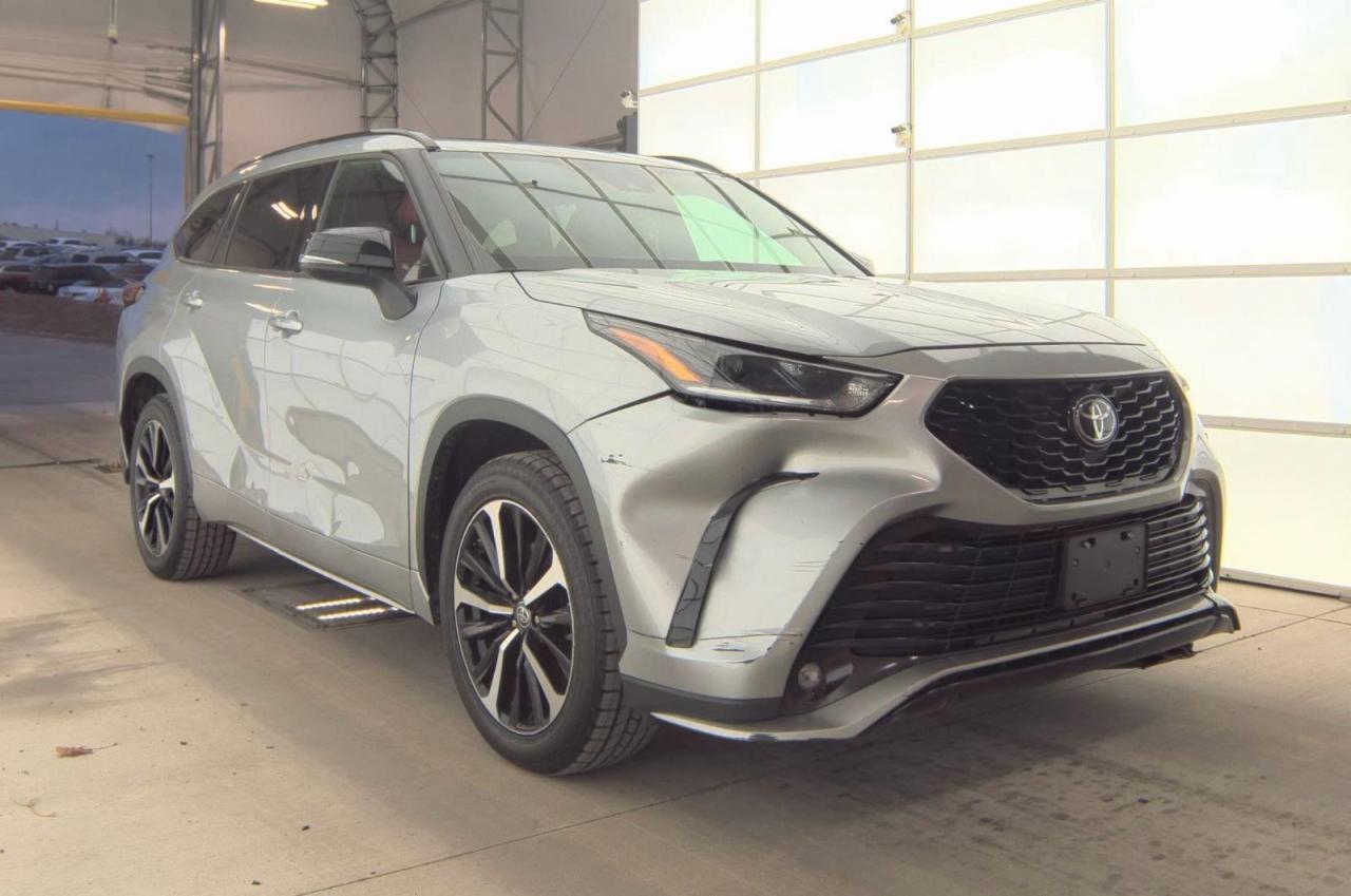 Toyota Highlander Xse Image 2