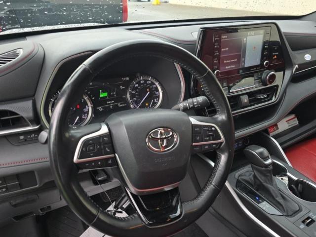Toyota Highlander Xse Image 10