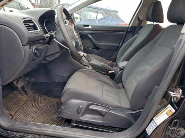 Volkswagen Jetta S Image 9