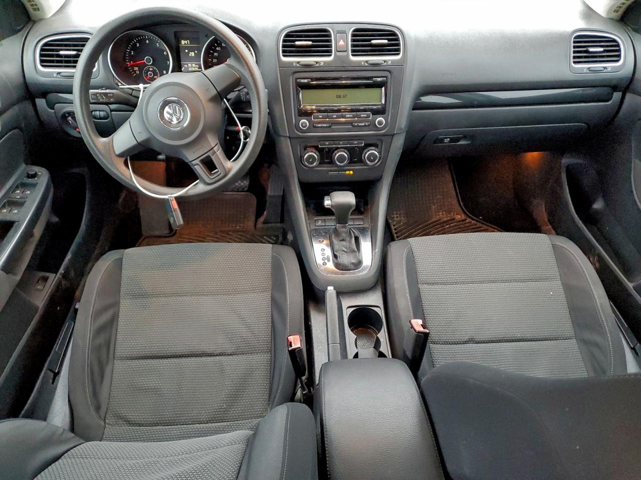 Volkswagen Jetta S Image 11