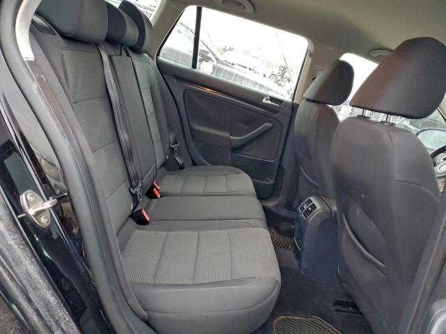 Volkswagen Jetta S Image 12