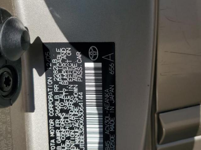 Toyota Camry Le Image 7