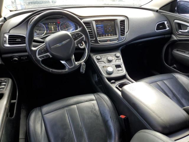 Chrysler 200 Limited Image 12