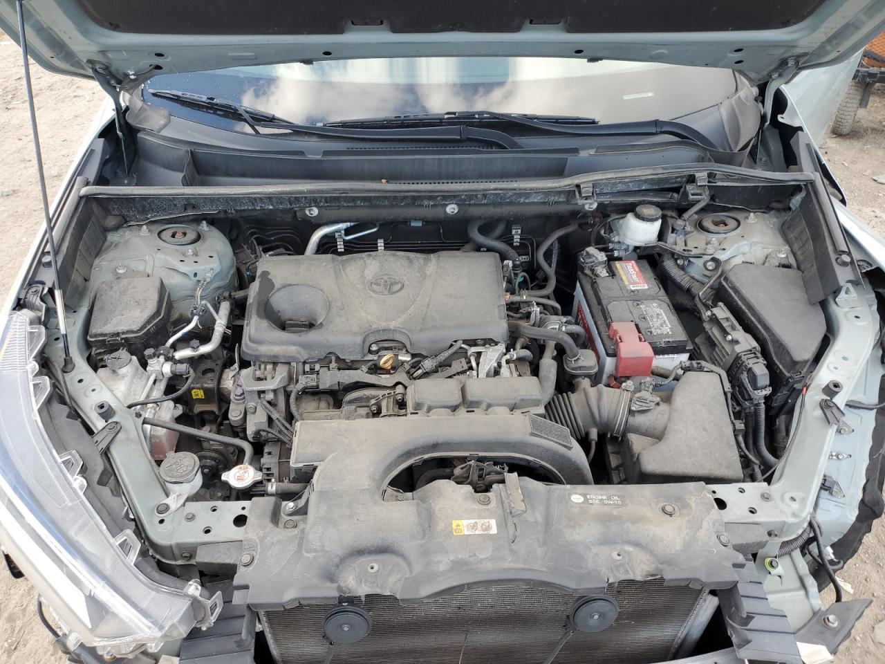 Toyota RAV4 Xle Image 6