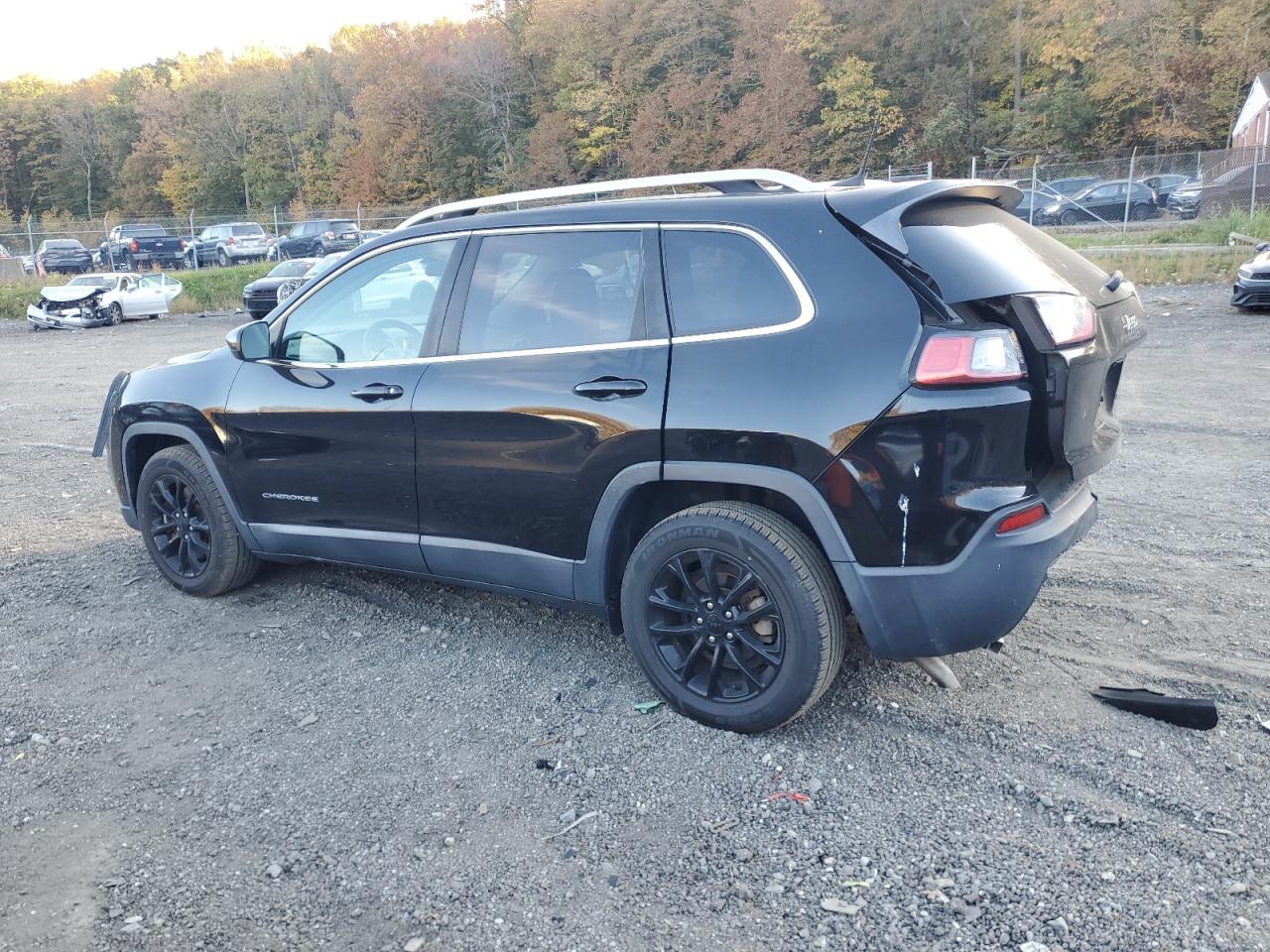 Jeep Grand Cherokee Latitude Image 4