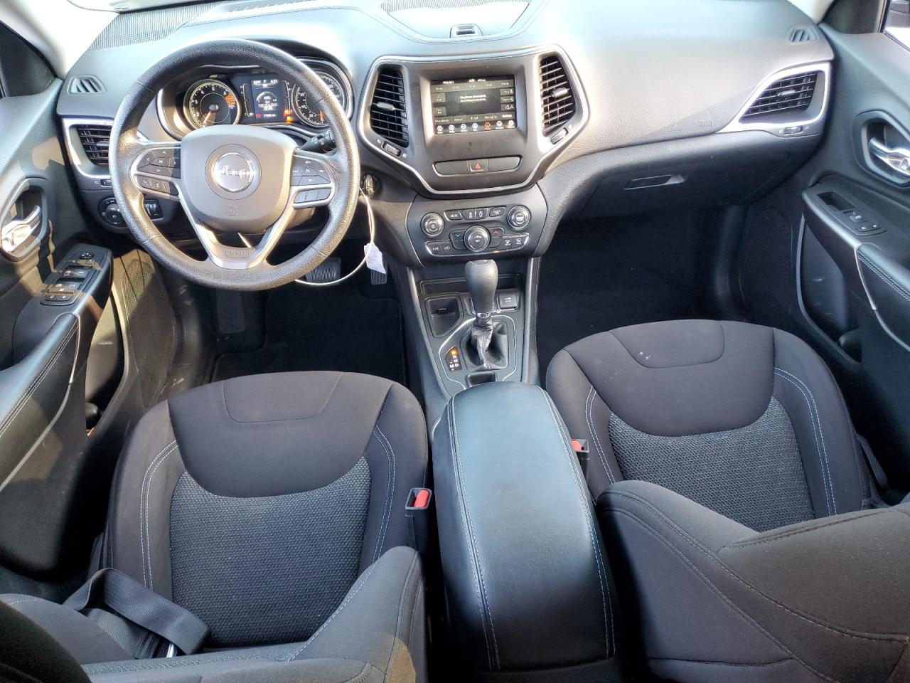 Jeep Grand Cherokee Latitude Image 8