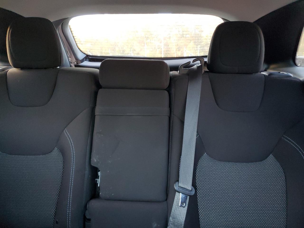 Jeep Grand Cherokee Latitude Image 13