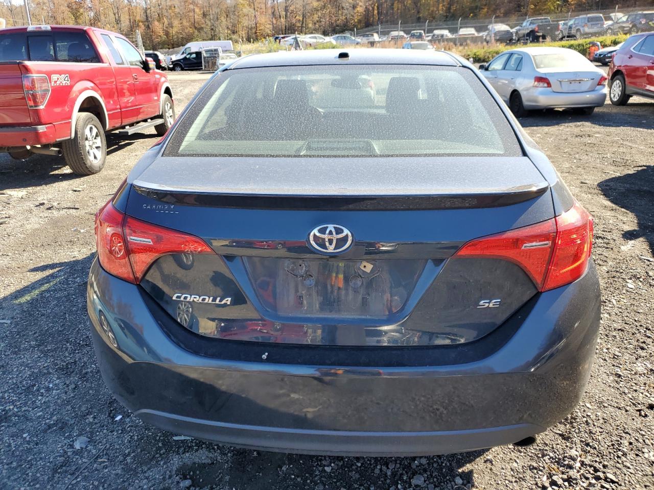 Toyota Corolla L Image 7