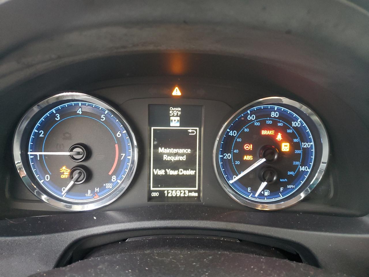 Toyota Corolla L Image 12