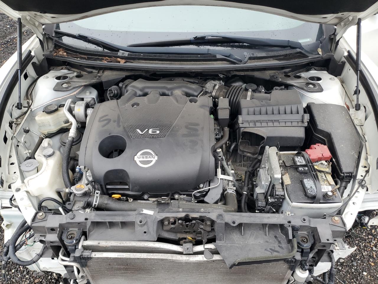 Nissan Maxima S Image 9