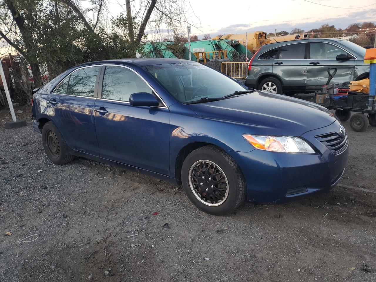 Toyota Camry Base Image 6