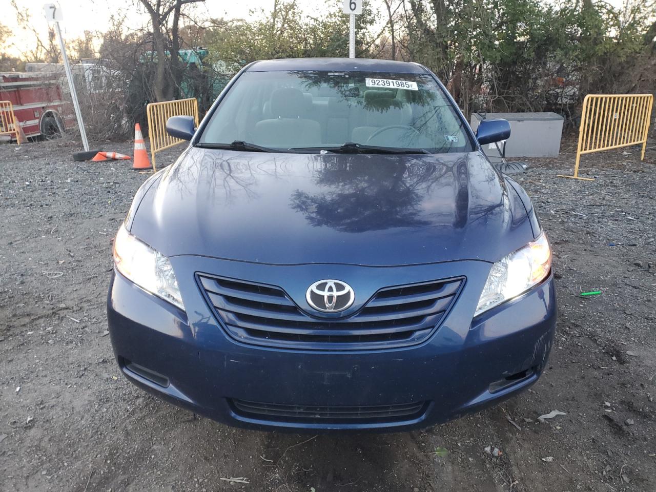 Toyota Camry Base Image 5