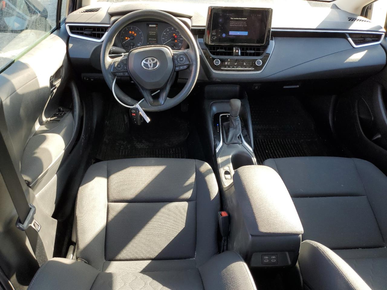 Toyota Corolla Le Image 7