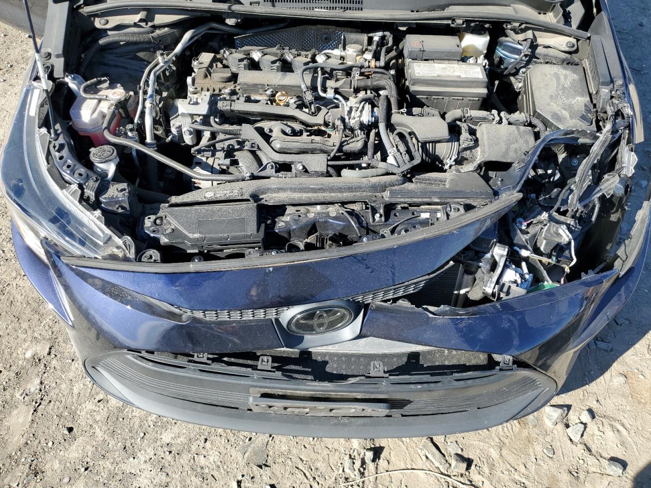 Toyota Corolla Le Image 9