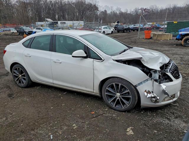 Buick Verano Sport Touring Image 3