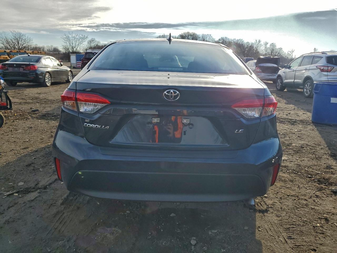 Toyota Corolla Le Image 6