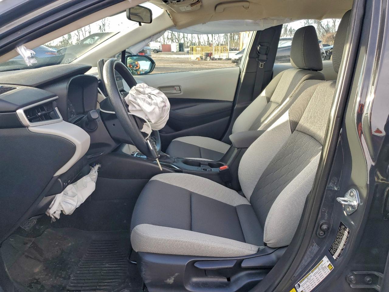 Toyota Corolla Le Image 9