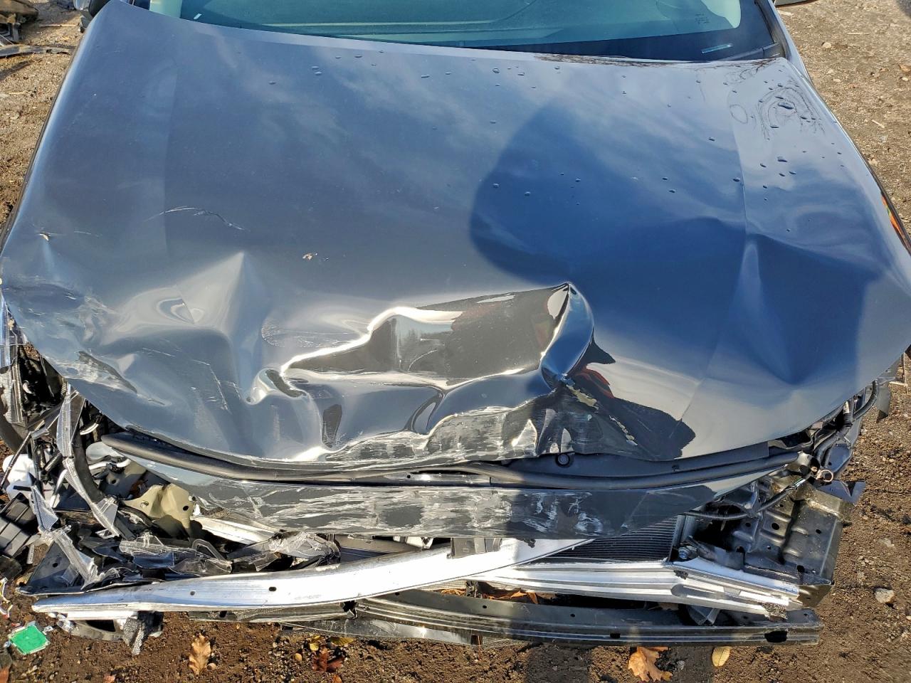 Toyota Corolla Le Image 12