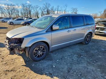  Salvage Dodge Caravan
