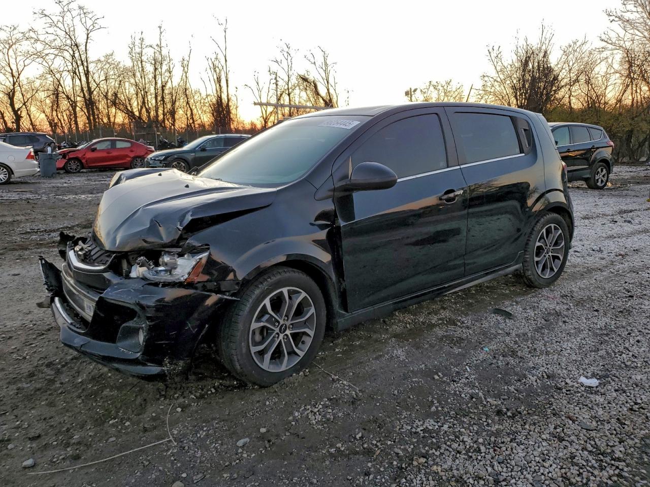 Chevrolet Sonic Lt Image 1
