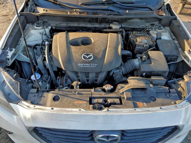 Mazda Cx Sport Image 8