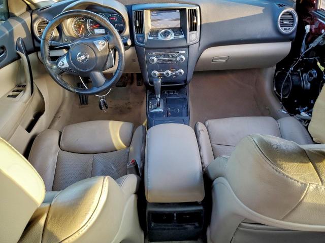 Nissan Maxima S Image 12