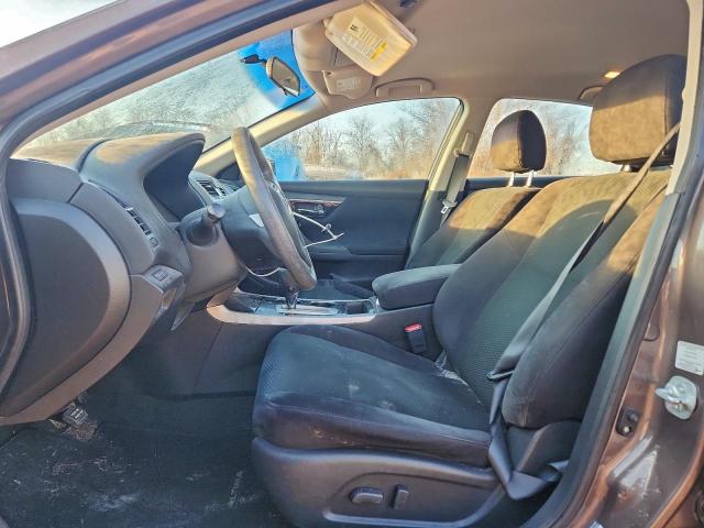 Nissan Altima 2.5 Image 12