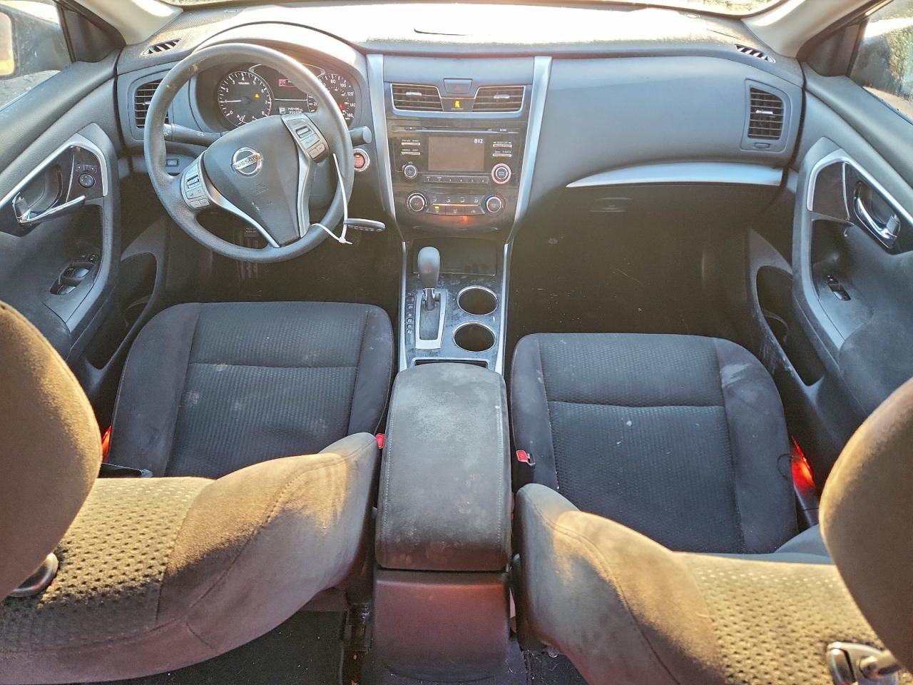 Nissan Altima 2.5 Image 11