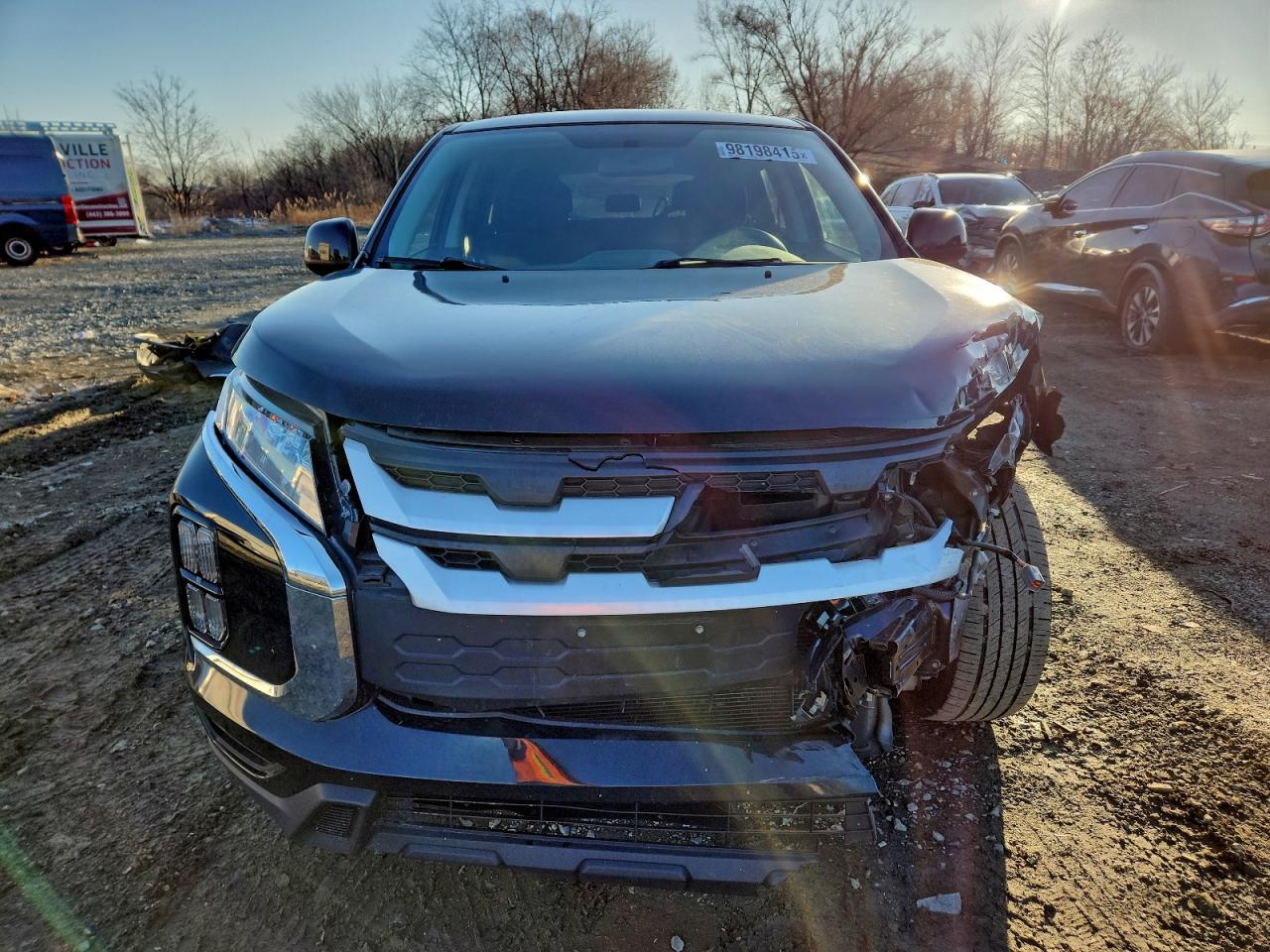 Mitsubishi Outlander Es Image 14