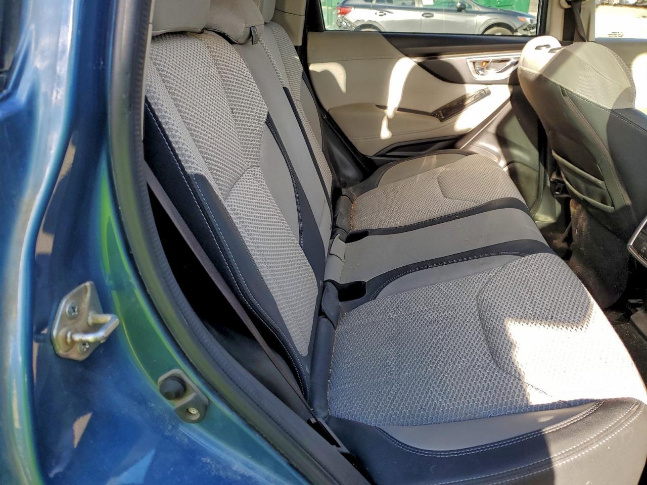 Subaru Forester Premium Image 12