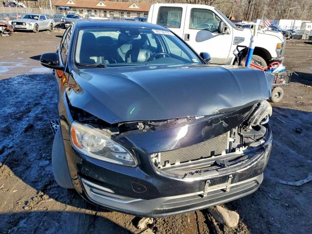 Volvo S60 Premier Image 2