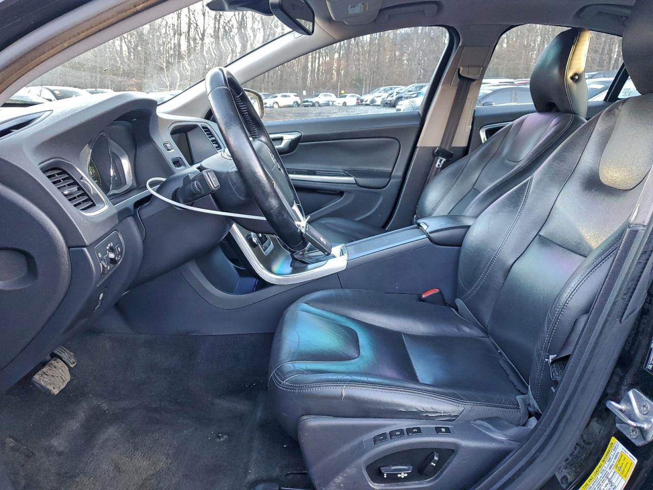 Volvo S60 Premier Image 8