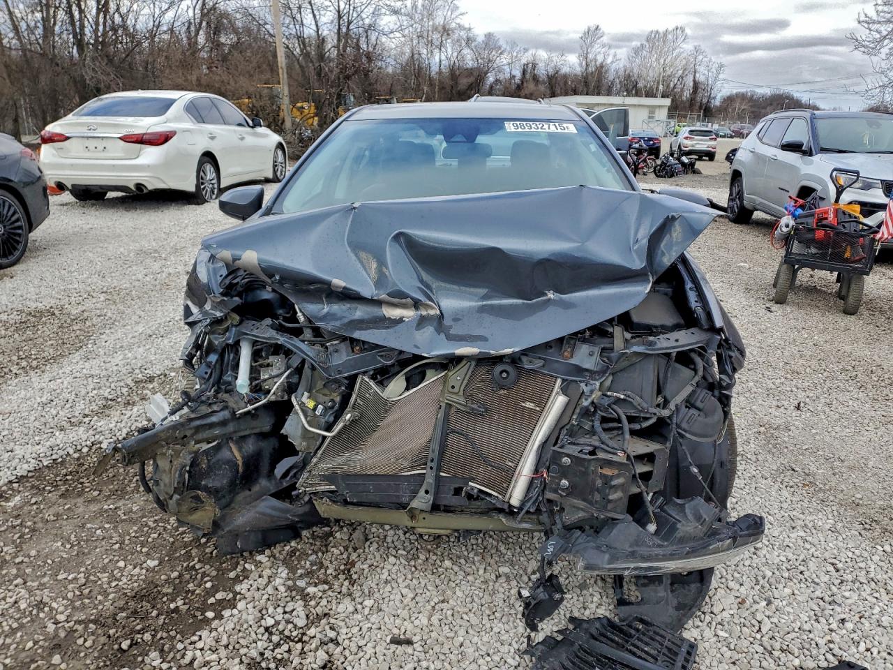 Toyota Corolla L Image 8