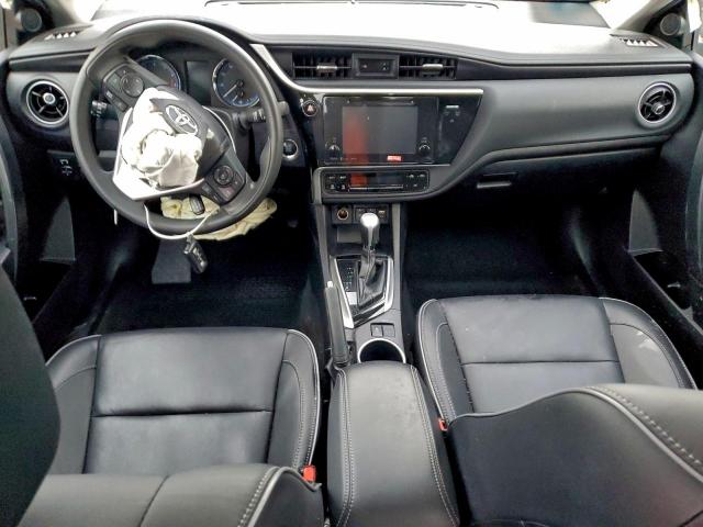 Toyota Corolla L Image 7