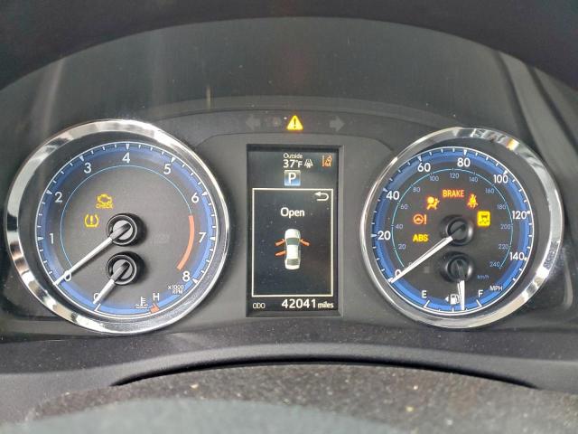 Toyota Corolla L Image 11