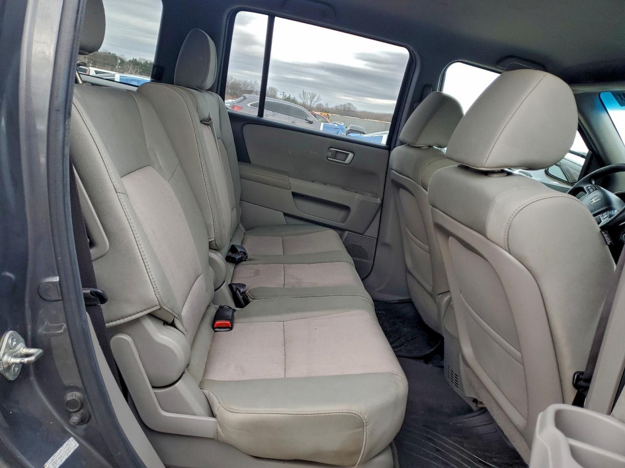 Honda Pilot Ex Image 7