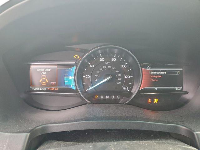 Ford Explorer Sport Image 9