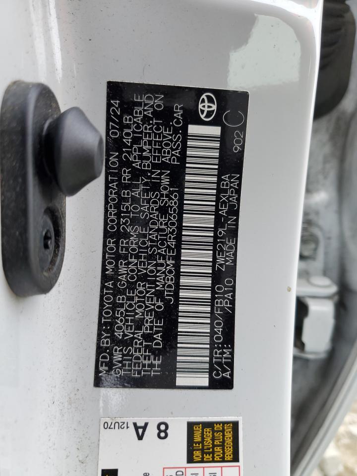 Toyota Corolla Le Image 4